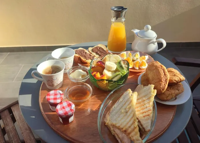 استوديوهات مارينا *