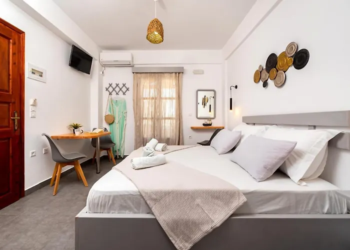 Marina's Apartmán Perivolos (Santorini)