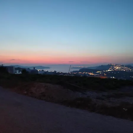 شقة استوديوهات مارينا بيريفولّوس