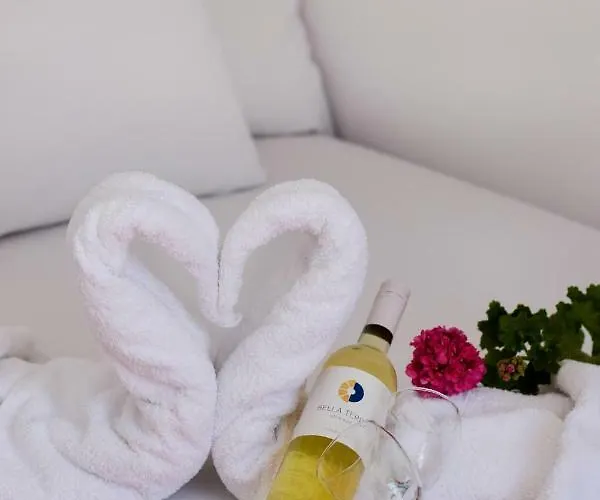 Marina's Периволос